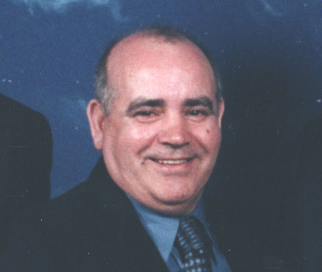 Eduardo J. Paiva Profile Photo