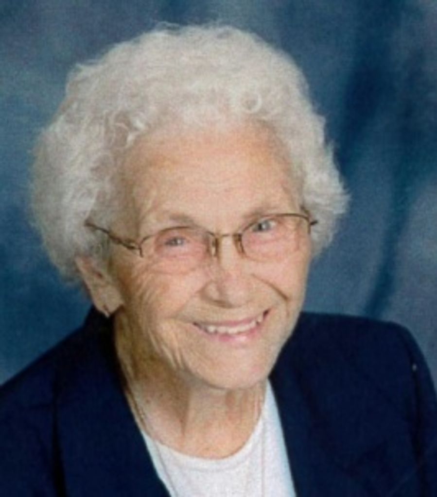 Louise Paxton