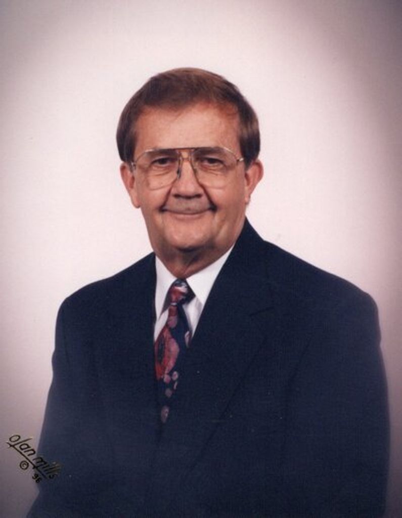 Dennis Lynwood Rich Profile Photo