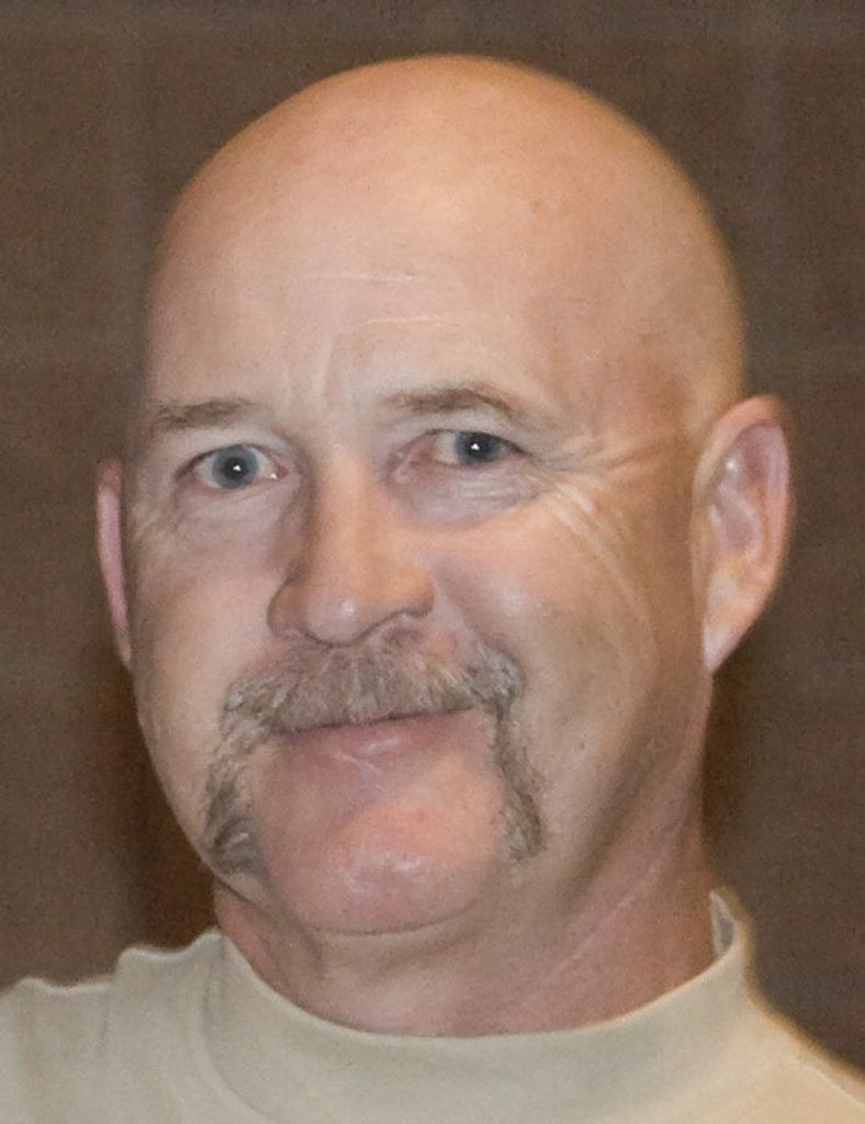 Larry Robert Bratcher Profile Photo