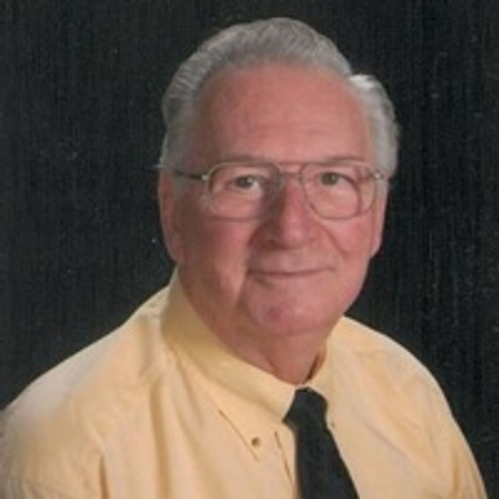 Robert D Himmer