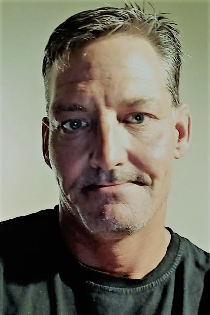 Jeremy Wayne Thebo Profile Photo
