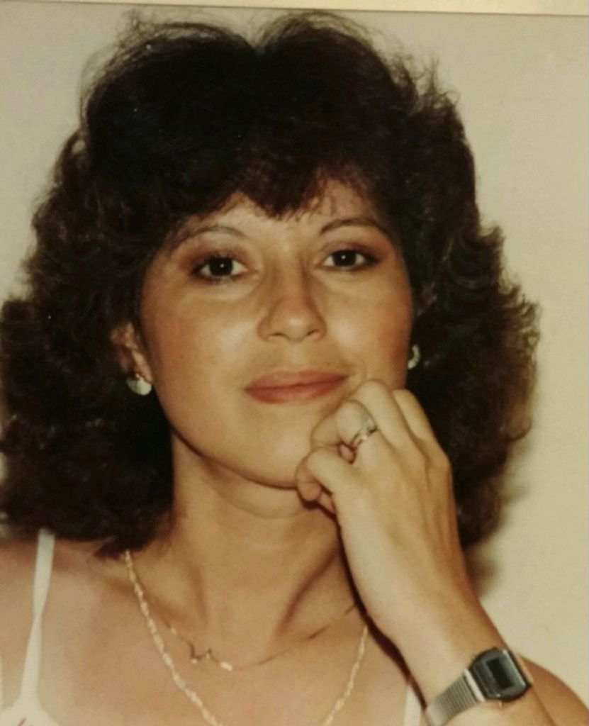 Pickrell, Velia Saenz