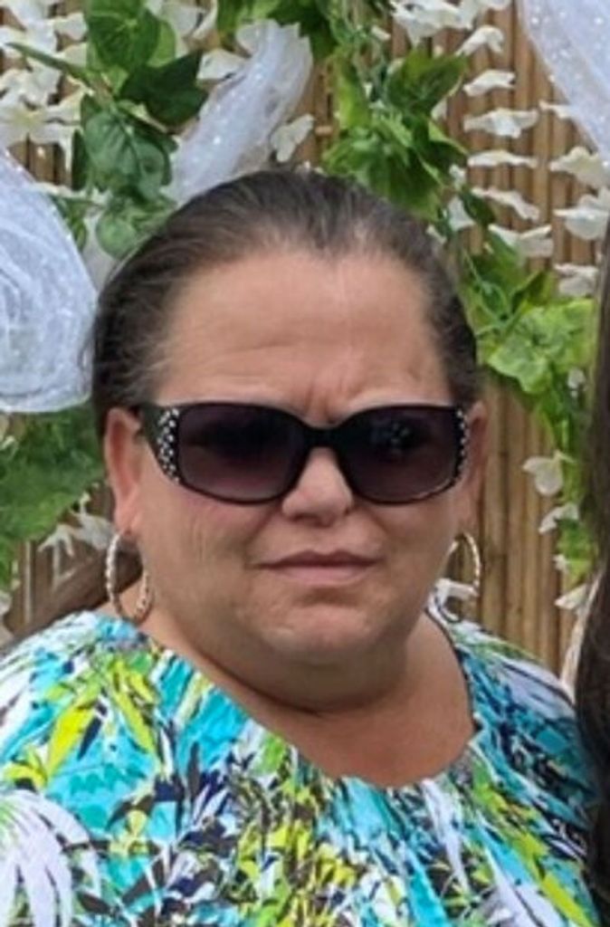 Lesli Leann Glenn Profile Photo