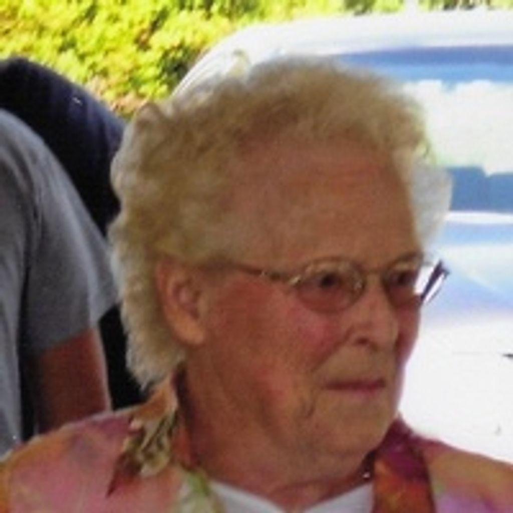 Marjorie F Schrock