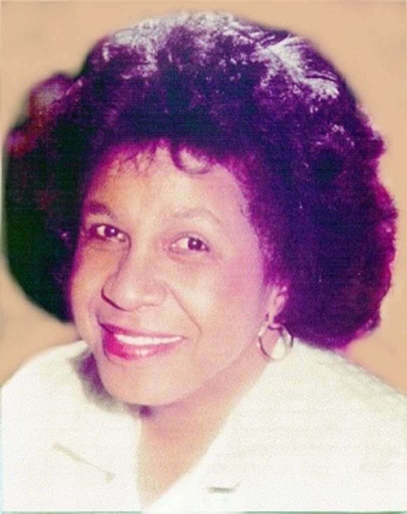 Julia Boswell Holt Profile Photo