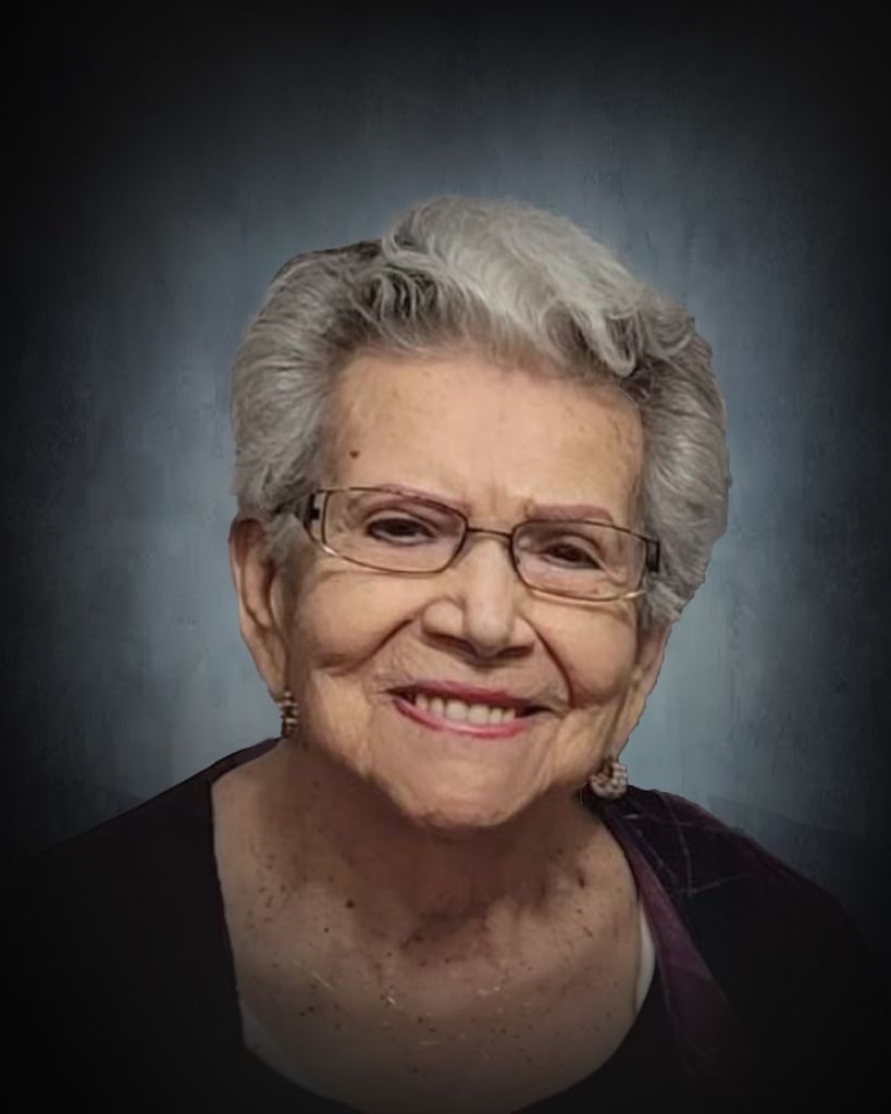 Petra E. Molina