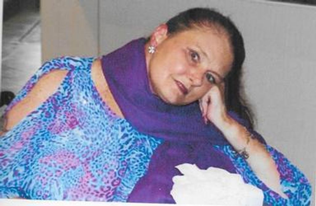 Leslie Ann Dutton Profile Photo