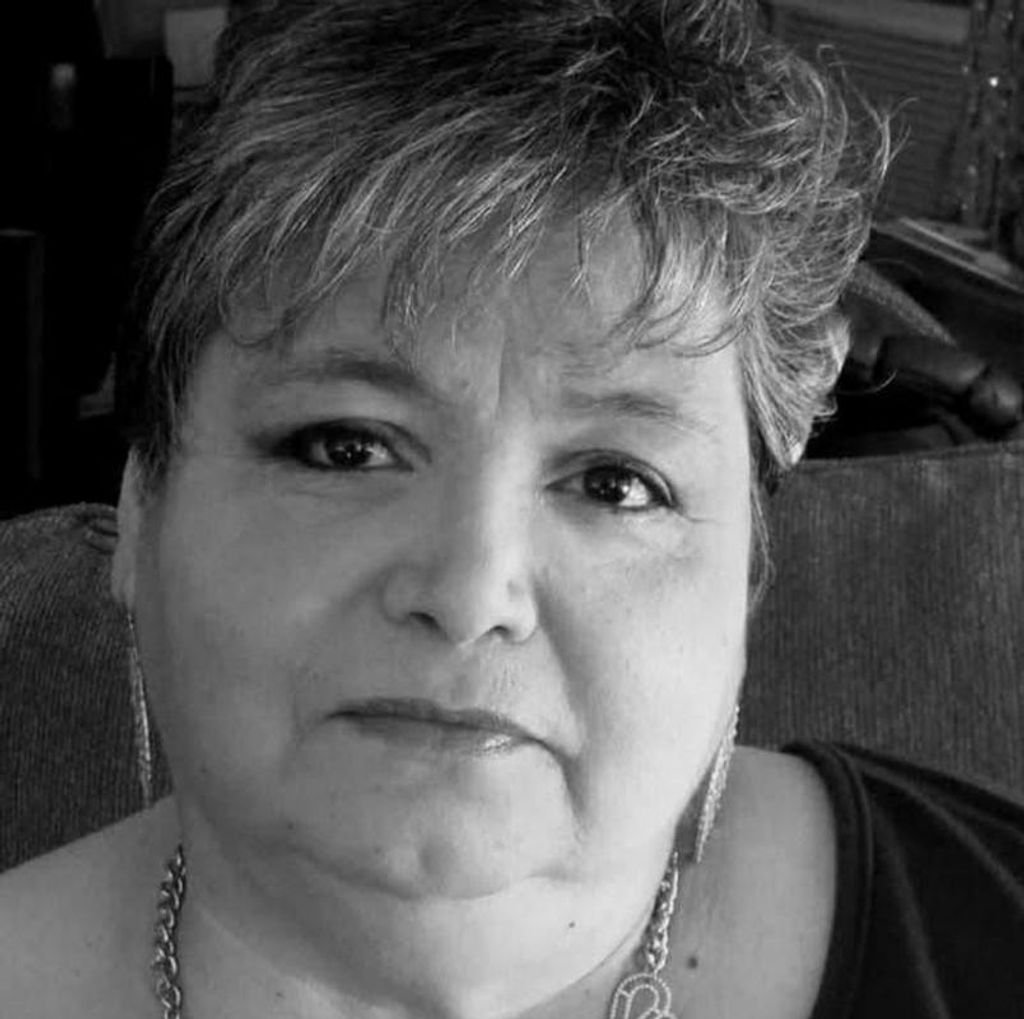 Vilma Cruz Profile Photo