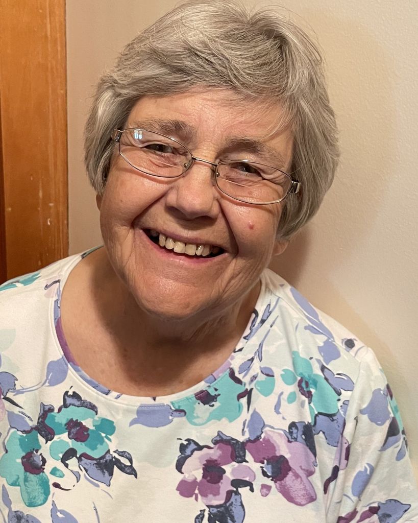 Esther Lavona (Olin) Murray Profile Photo