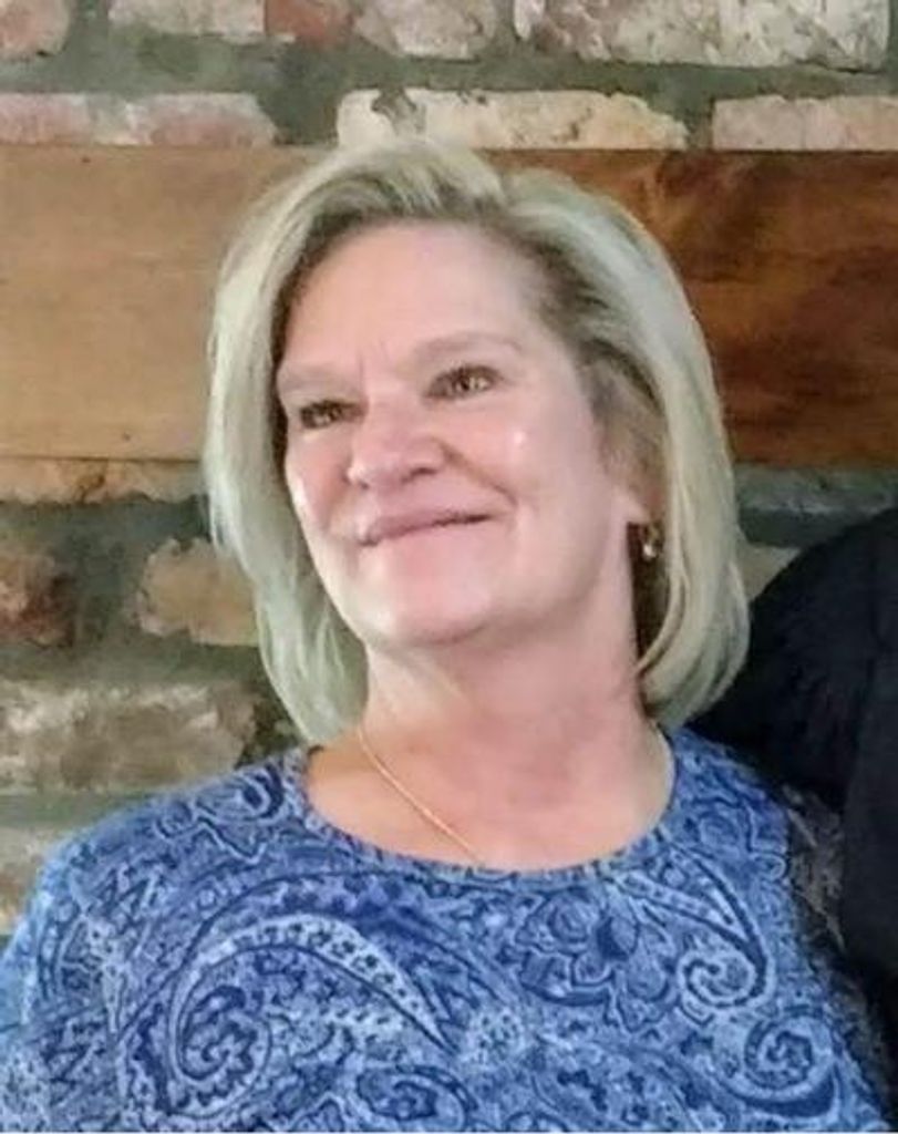 Ellen Bishop Profile Photo