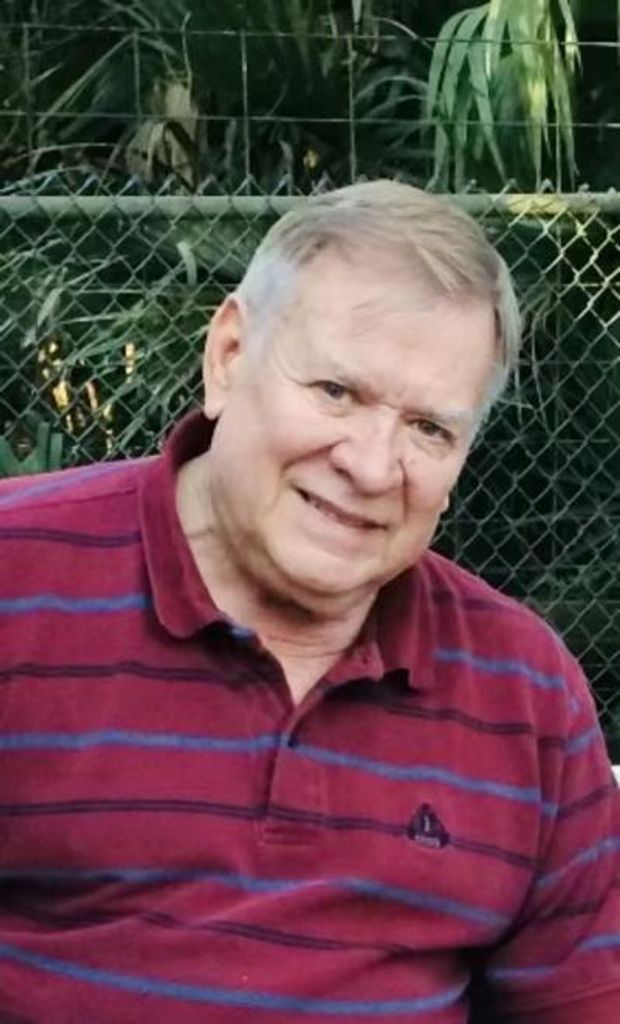 Michael Jay Clinton Profile Photo