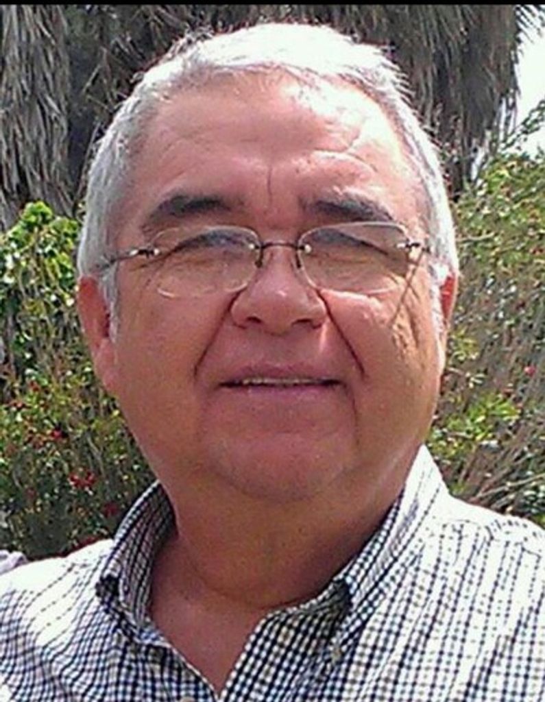 Rigomar Benavides Fuentes Profile Photo