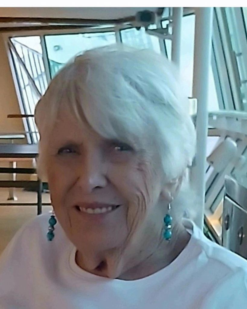 Clara Nell Hollingsworth