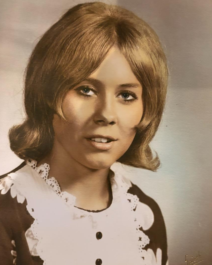 Carolyn Sue Gray Profile Photo