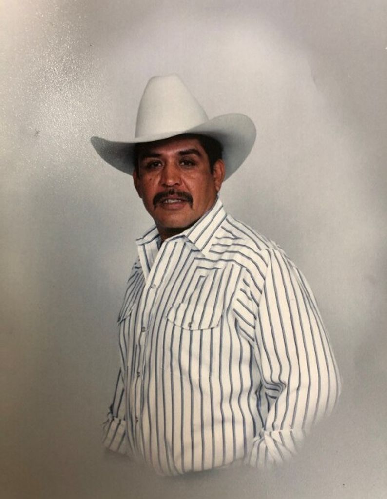 Cenobio Salas Rivera