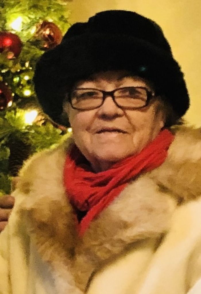 Maria Del Pilar (Chauvet Del Castillo) Kolgen