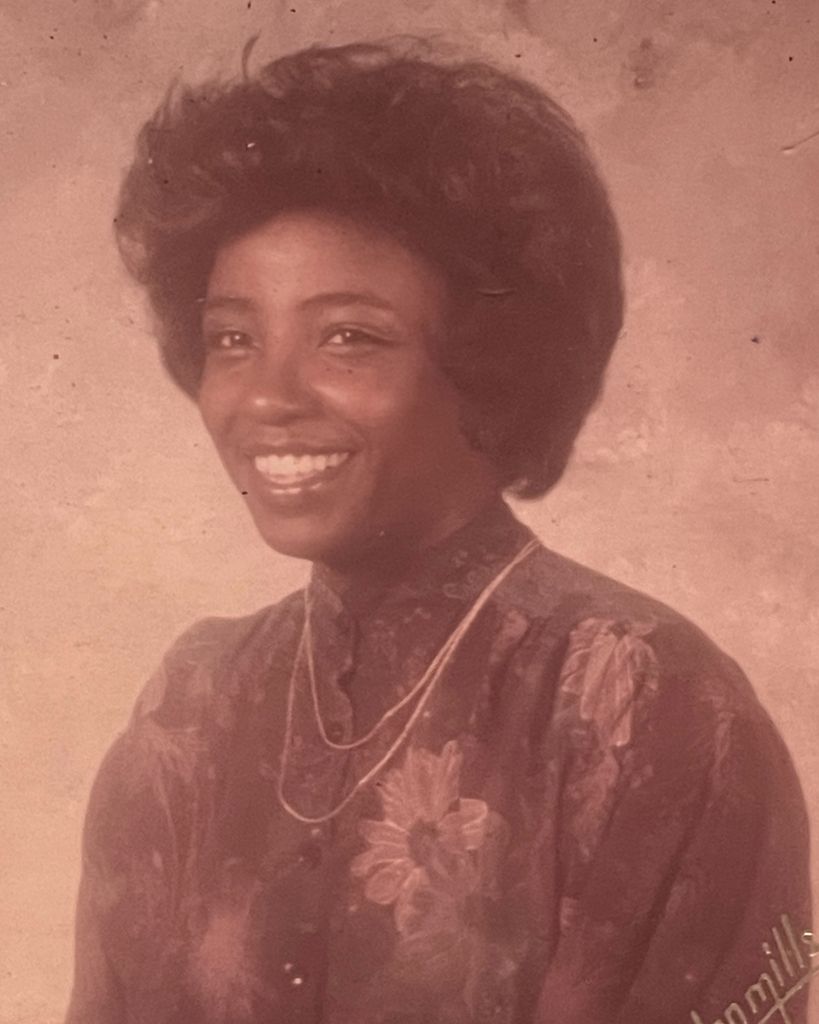 Robin Elaine Tidwell