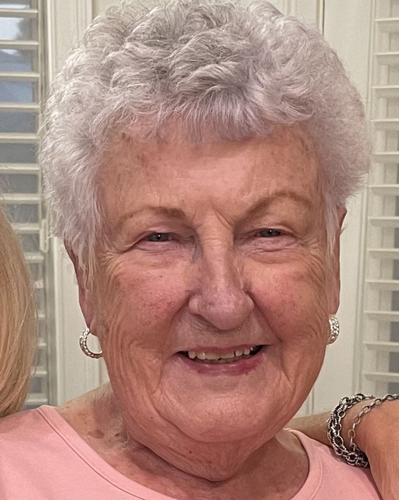 Eleanor Therrien Profile Photo