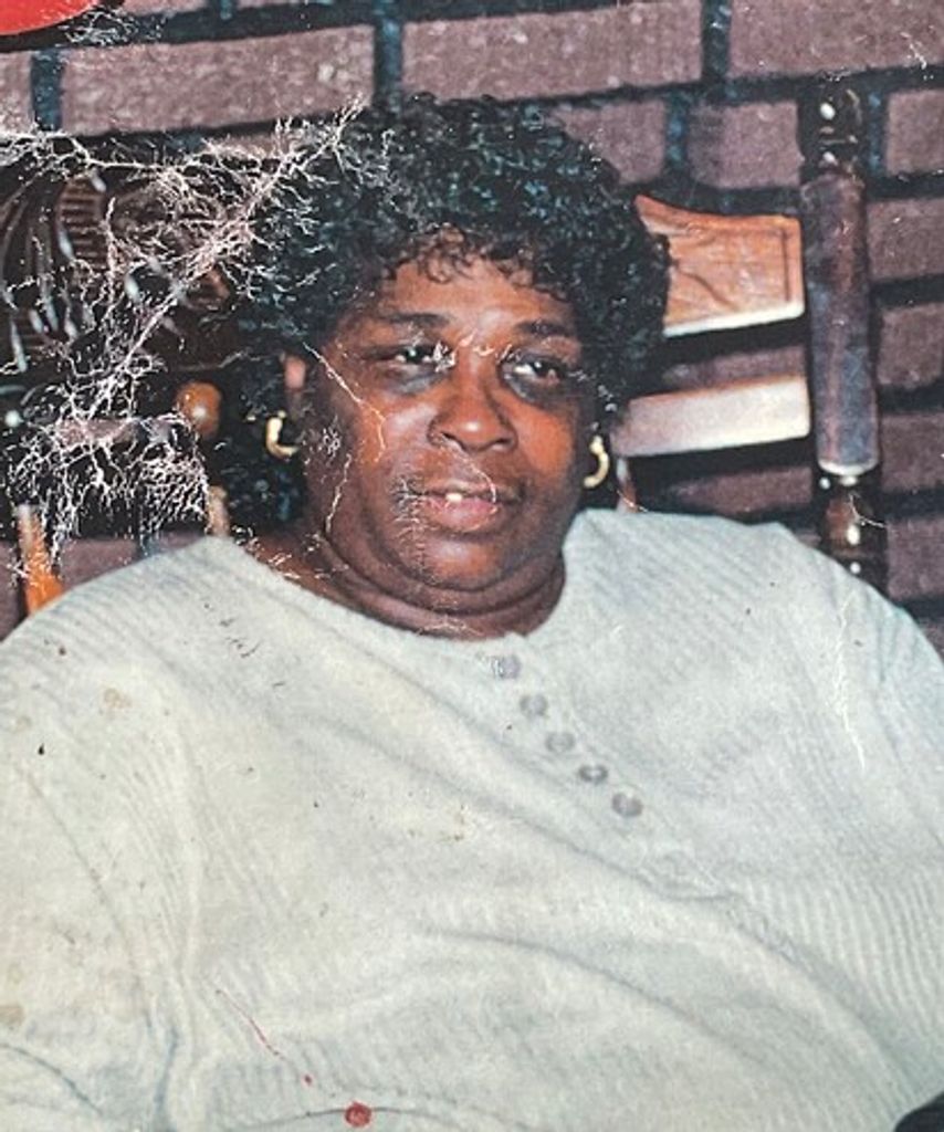 Suzette Bracey