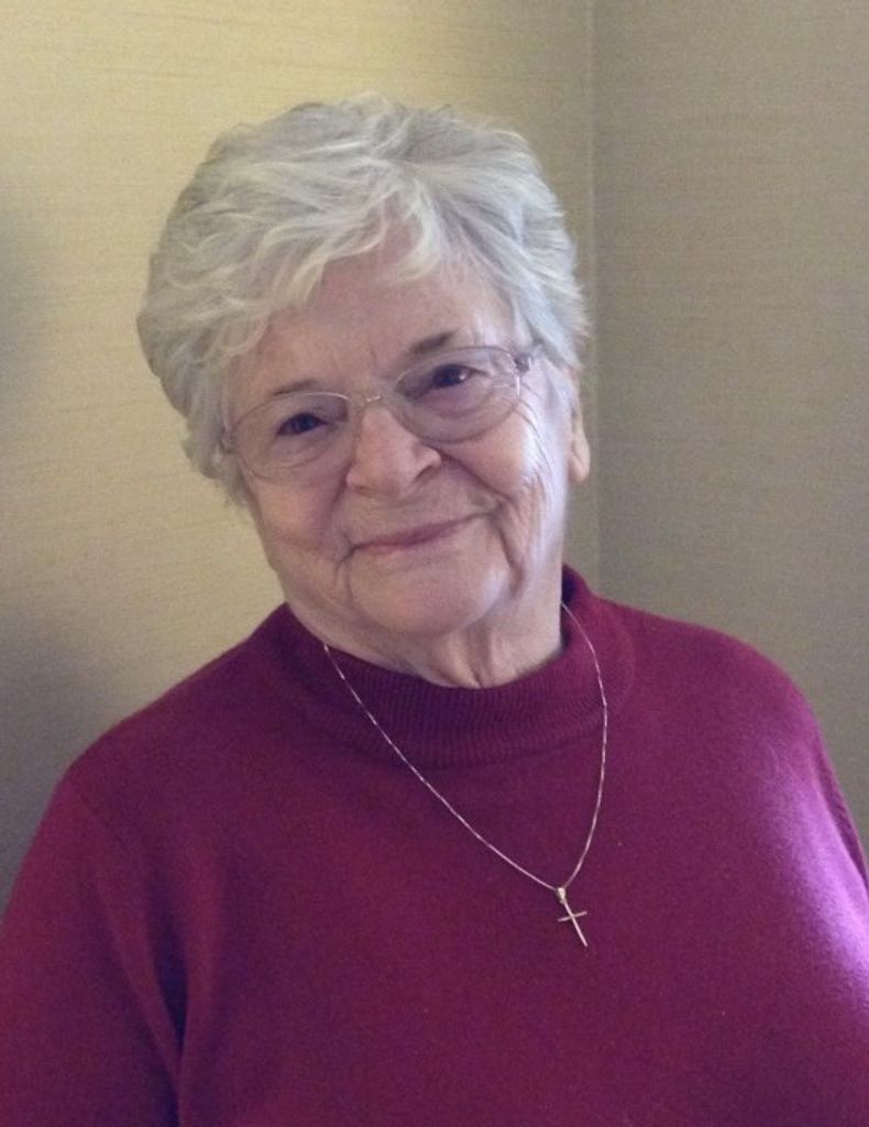 Mary Jo (Young)  Hamilton