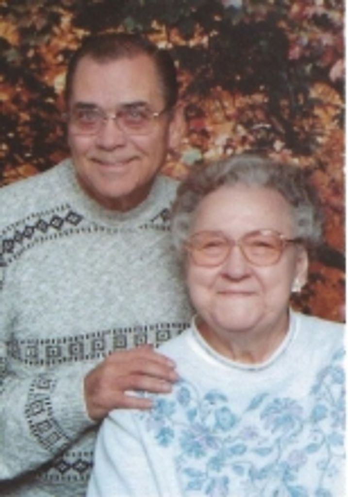 Helen  Mae ADAMS