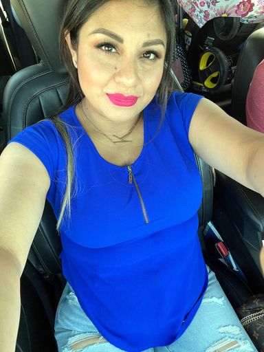 Karen Lizbeth Medellin photo gallery thumbnail 110 of 204