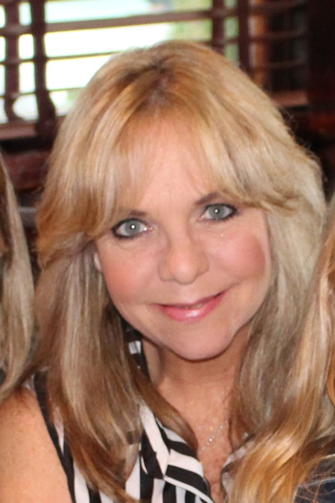 Donna Davenport Kirk Profile Photo