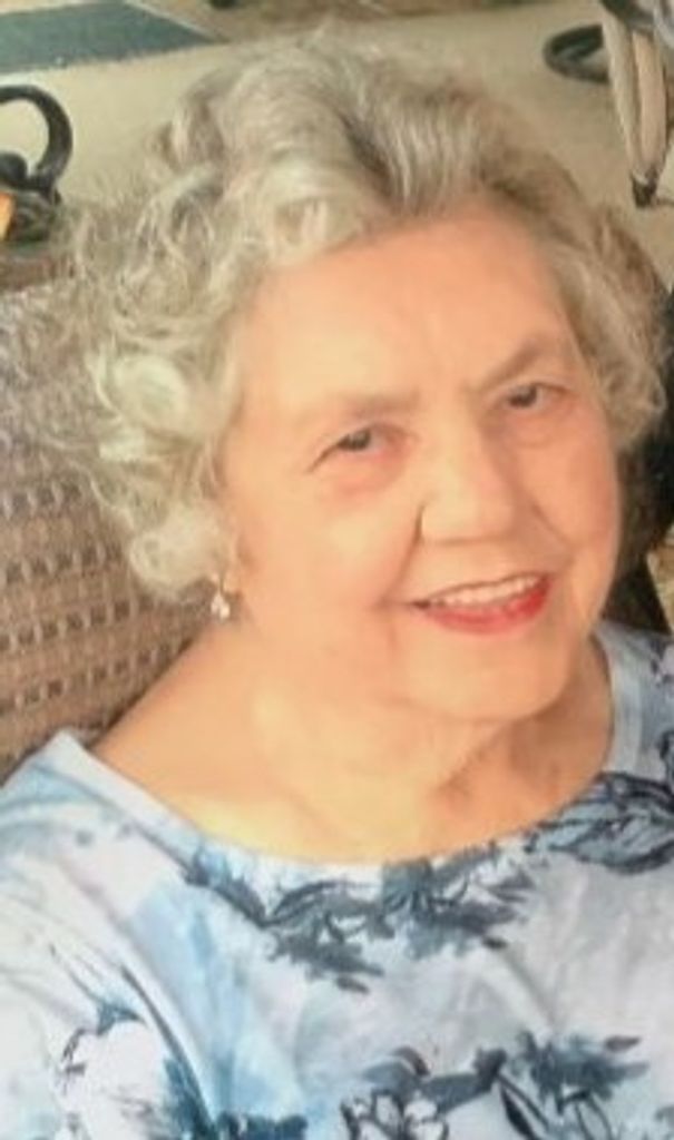 Patricia Jean Holzopfel Profile Photo