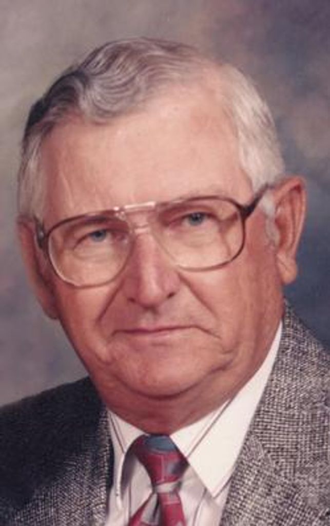 Franklin T Schoen