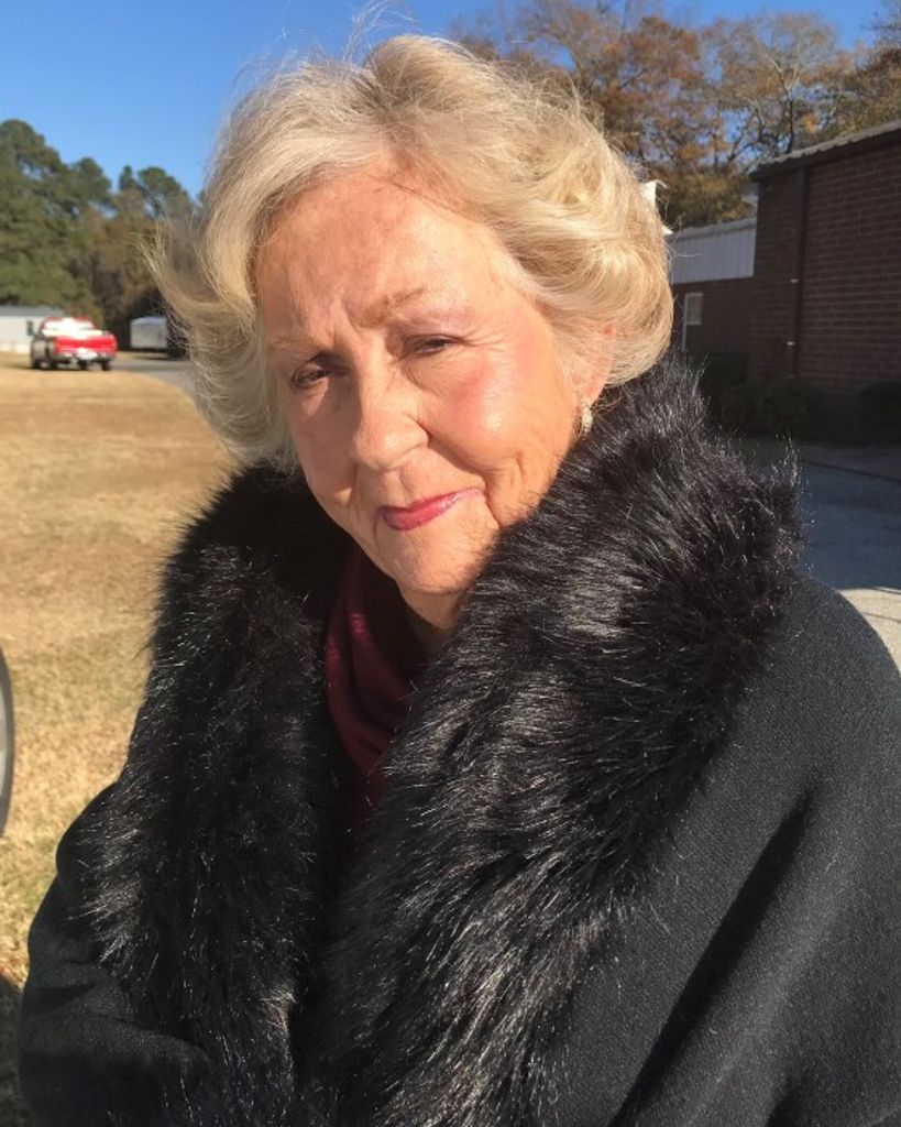 Gayle (Martin)  Braxton