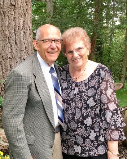 Mildred Elaine Schiewek Profile Photo