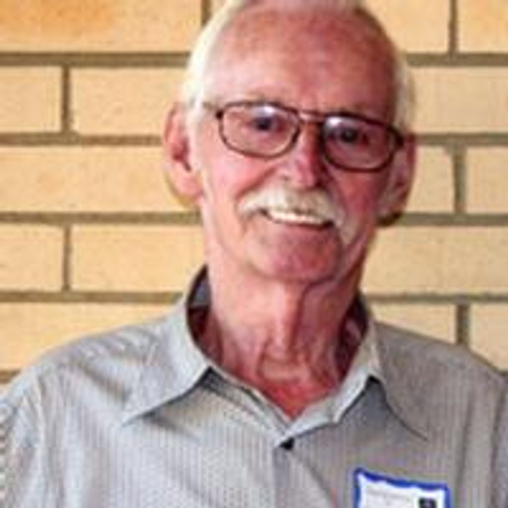 Gilbert "Gib" Dean Lake