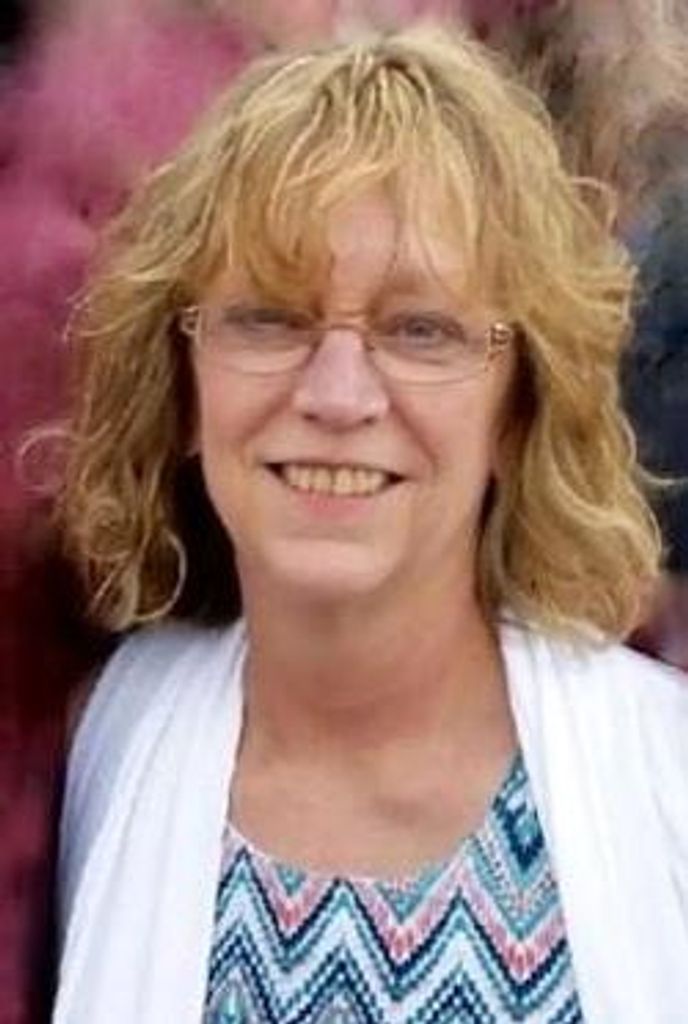 Patricia "Patti" Mullins