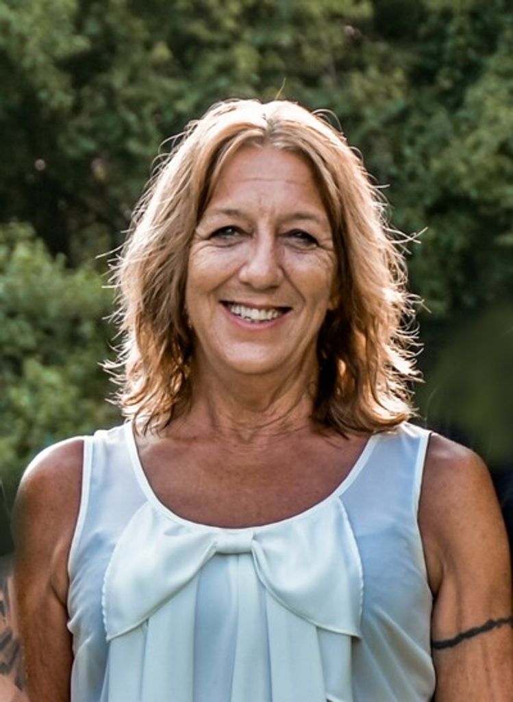 Catherine Joy Lewis Profile Photo