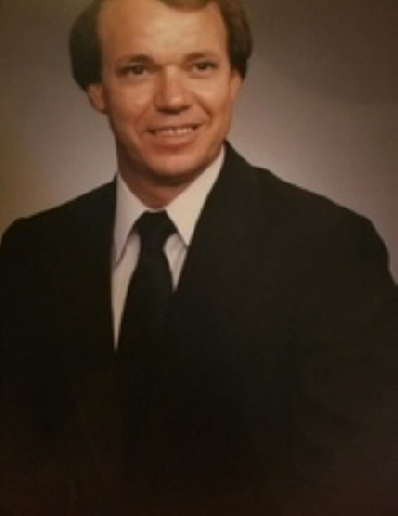 Tommy Robertson Profile Photo