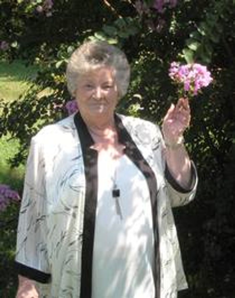 Edith (Raymond)  Birkes Profile Photo