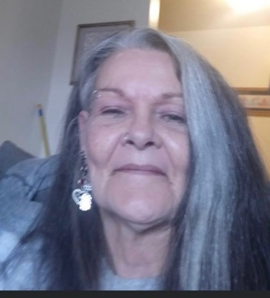 Lisa L. (Graves)  Salley