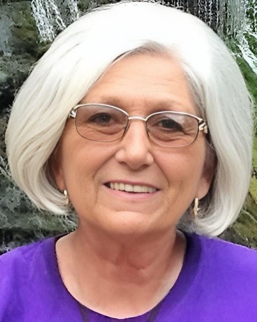 Linda White Russell Profile Photo