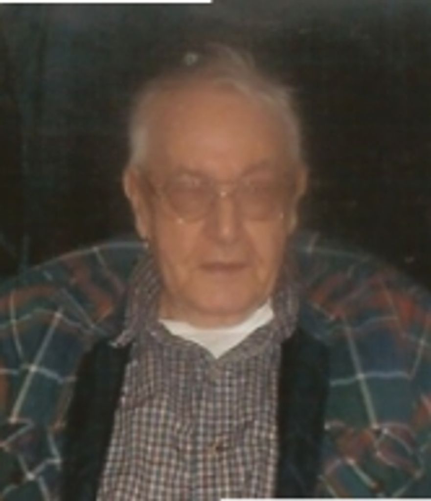 Clarence J Mauser, Sr