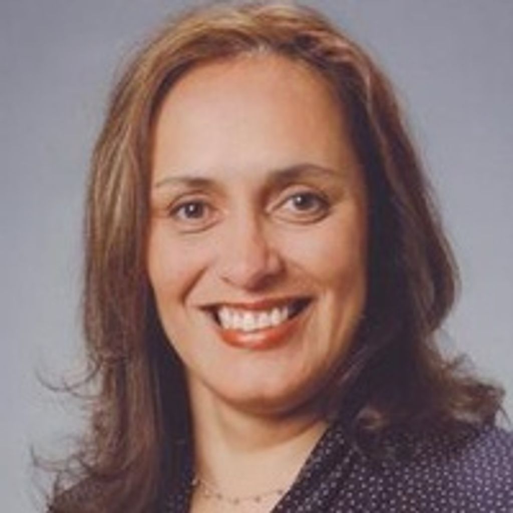 Dr. Yenni Lillia Michel