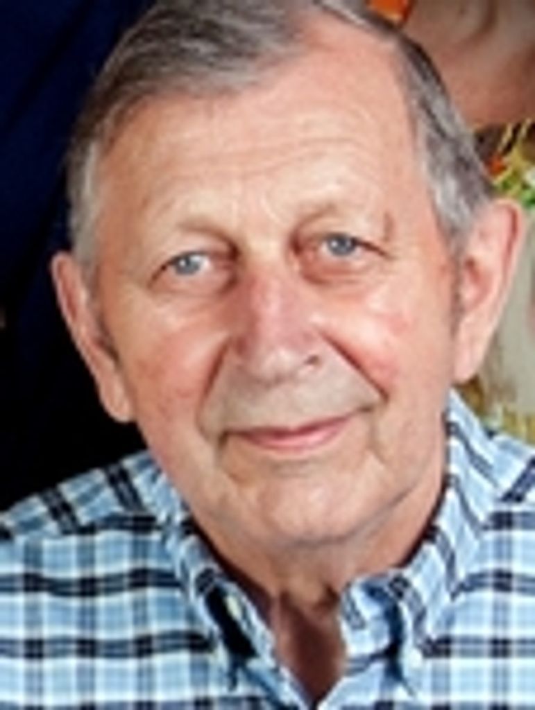 Robert L. Michlig