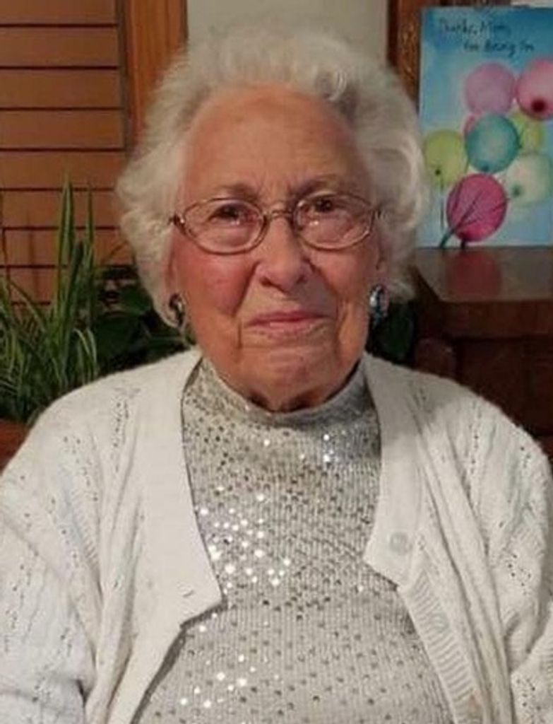 Lois Wiedenmann Profile Photo