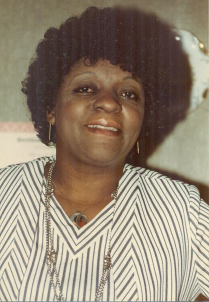 Elizabeth Ann Saunders Profile Photo
