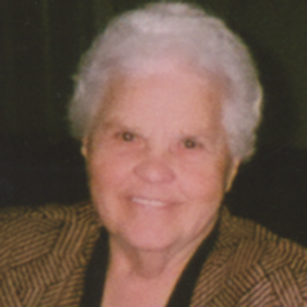 Gloria "Blackie" Benoit