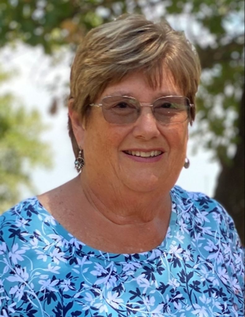 Carrilee Testerman Profile Photo