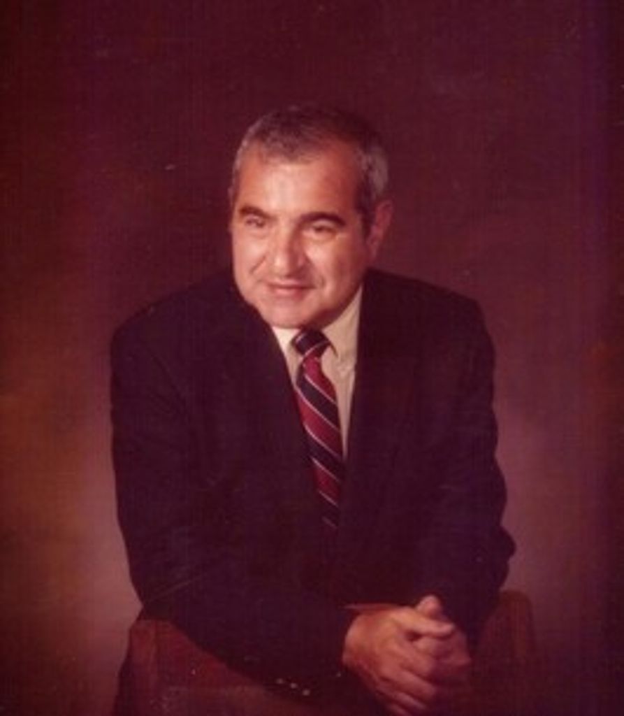 Roger Ayan