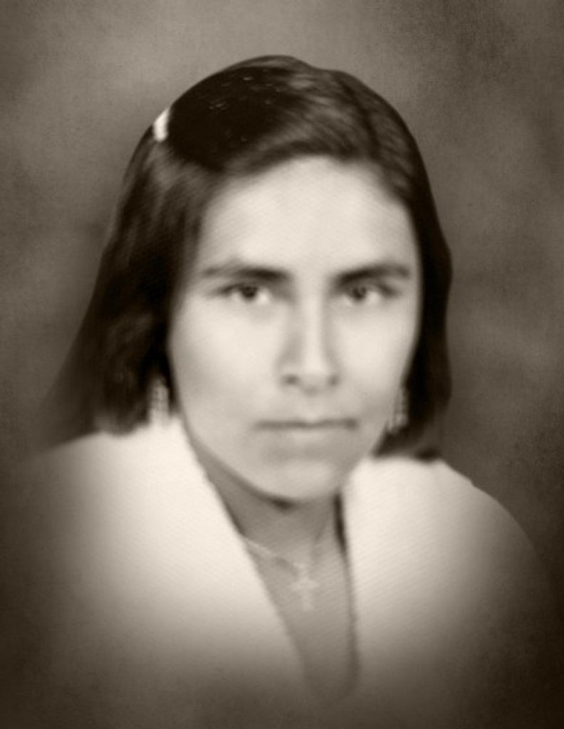 Estefania Calderon-Pintor