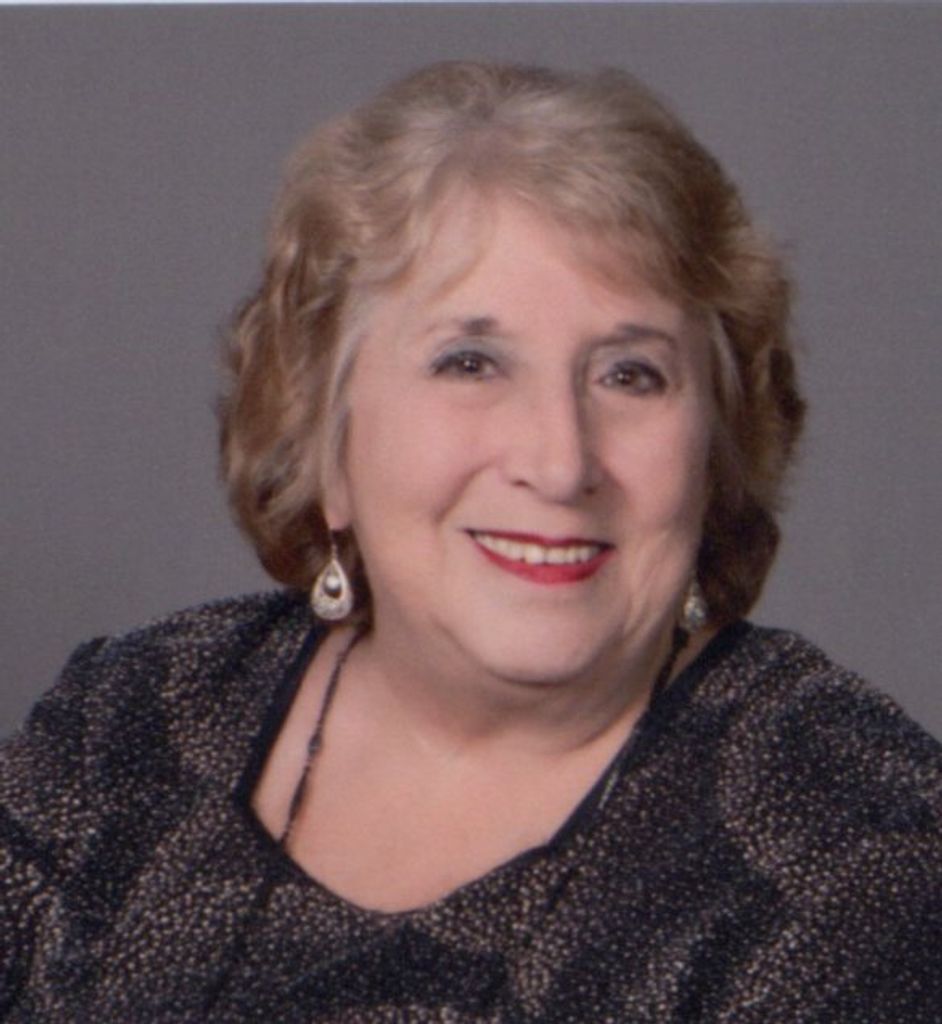 Lynda Carroll Bennett