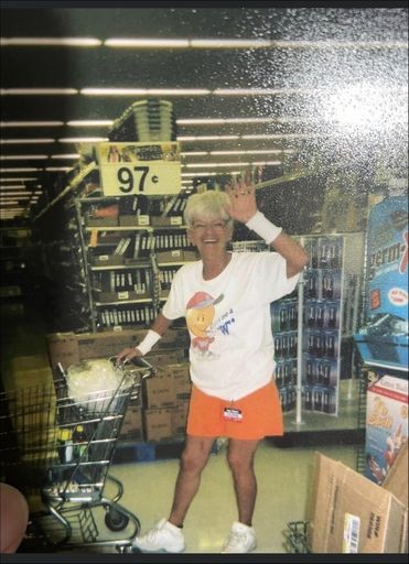 Sharon Ann Finch photo gallery thumbnail 33 of 109